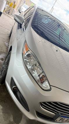 FORD FIESTA 1.6 TITANIUM PLUS SEDAN 16V FLEX 4P POWERSHIFT FORD FIESTA 1.6 TITANIUM PLUS SEDAN 16V FLEX 4P POWERSHIFT